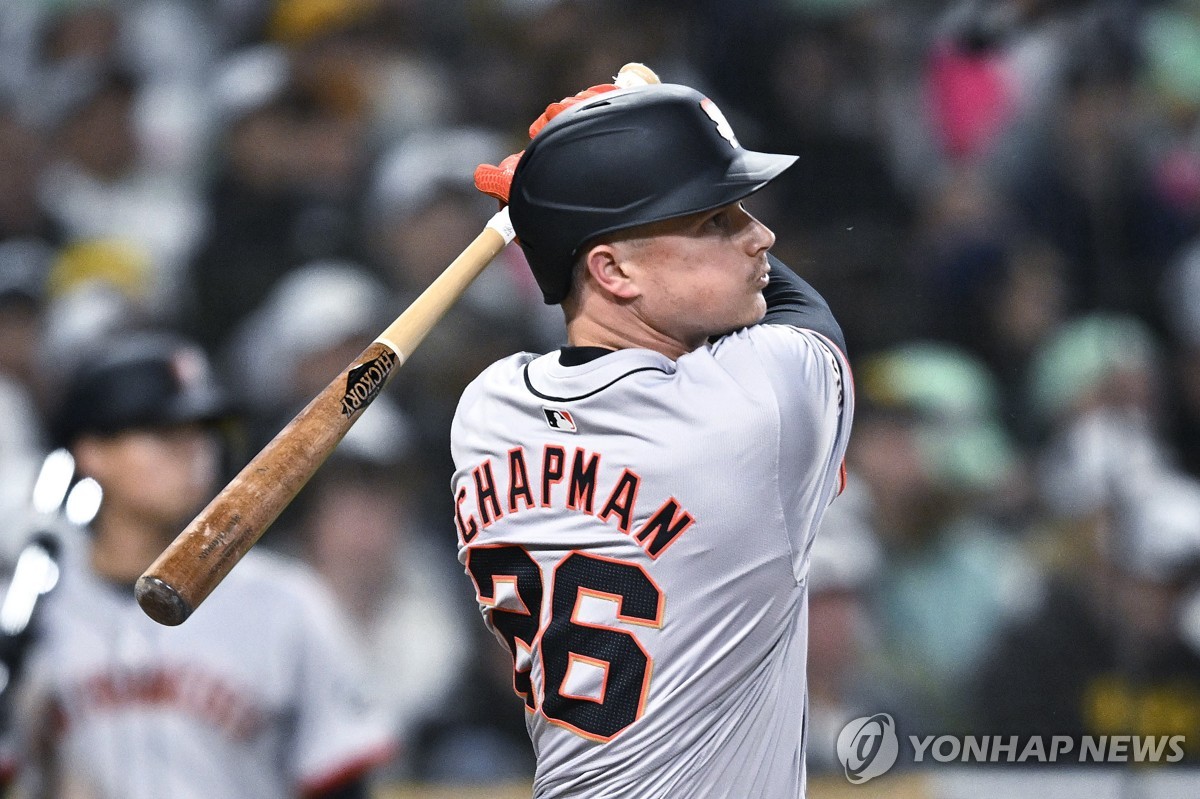 이정후 MLB 두 번째 경기서 첫 멀티히트에 1타점 적시타