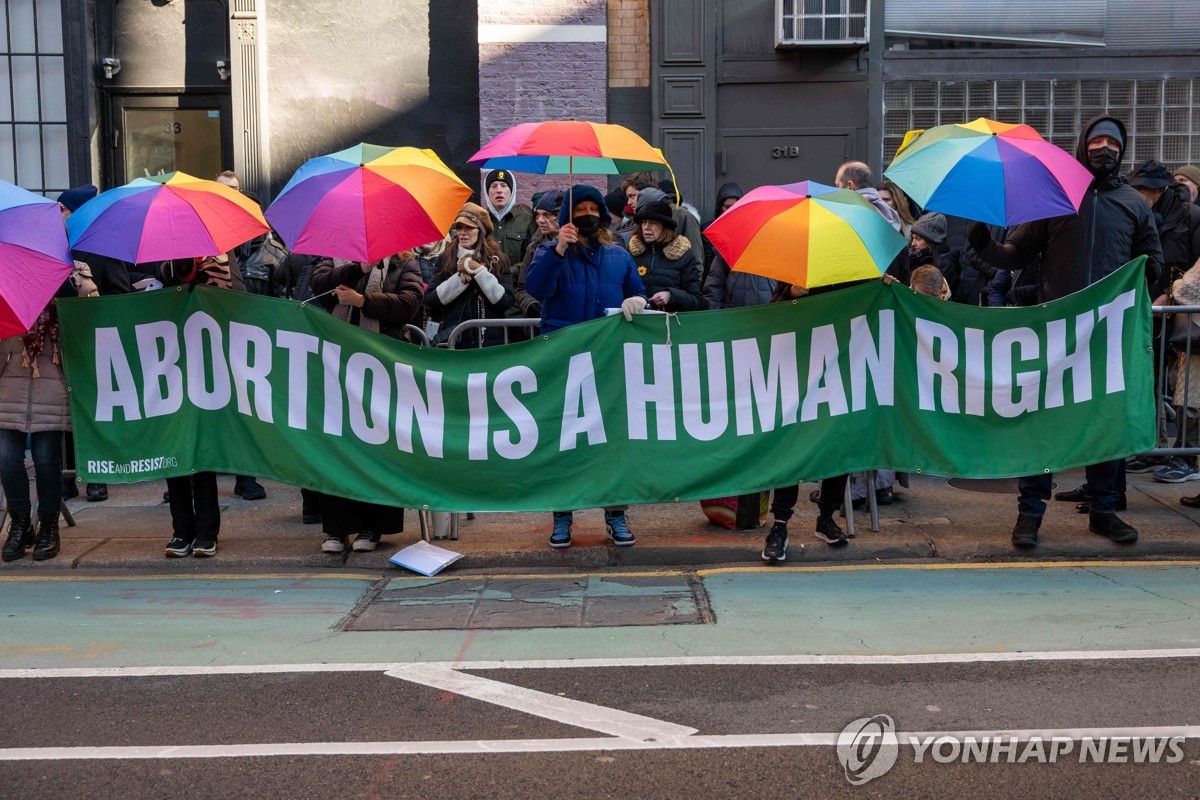 바이든 '낙태' 말 못하나…국정연설 '재생산 자유' 두고 뒷말