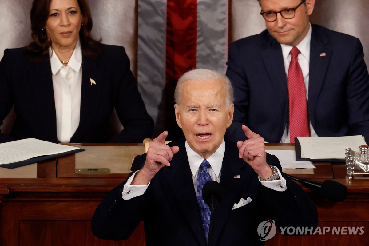 81세 바이든, 68분간 격정연설…민주 "4년 더"·공화 "거짓말"