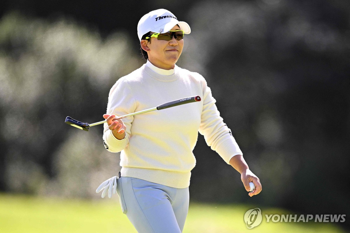 신지애, LPGA 투어 퍼힐스 박세리 챔피언십 5위…우승은 코다(종합)