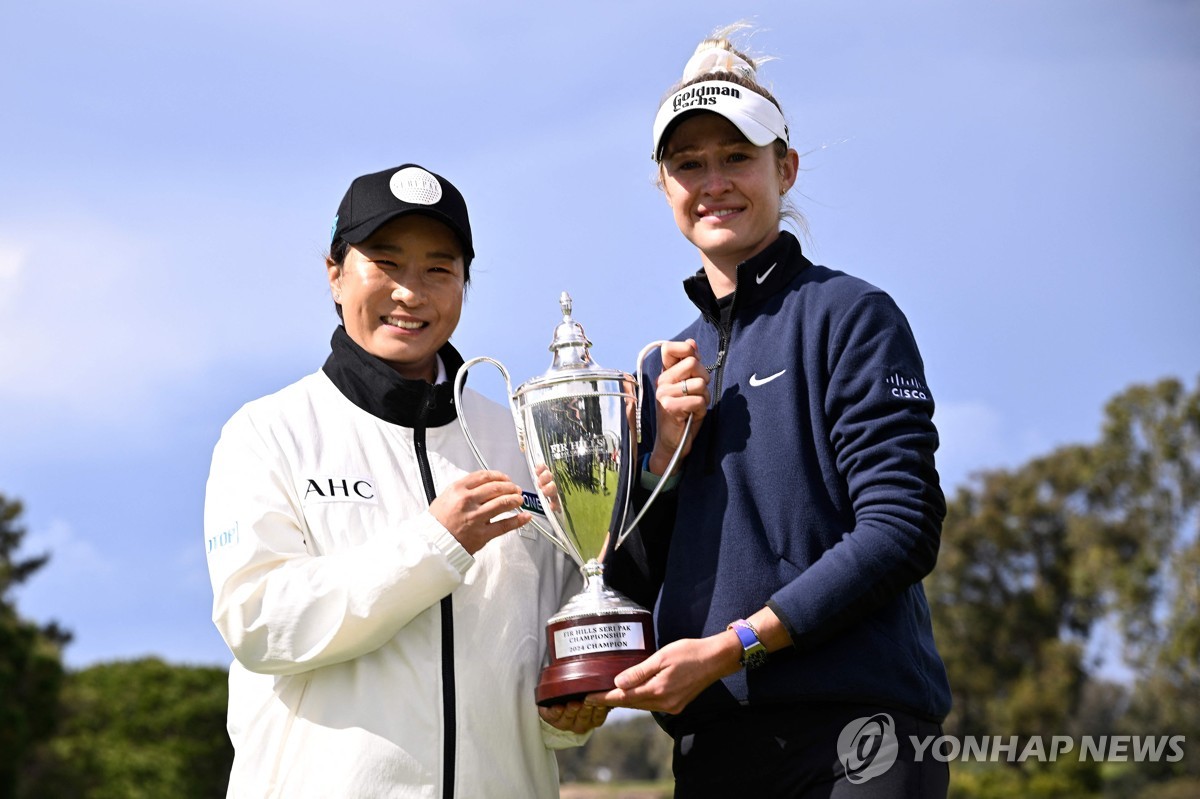 신지애, LPGA 투어 퍼힐스 박세리 챔피언십 5위…우승은 코다(종합)