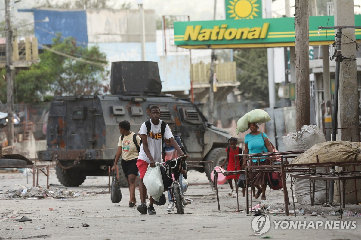 아이티 전 대통령 암살범 美서 종신형…갱단 활개 여전