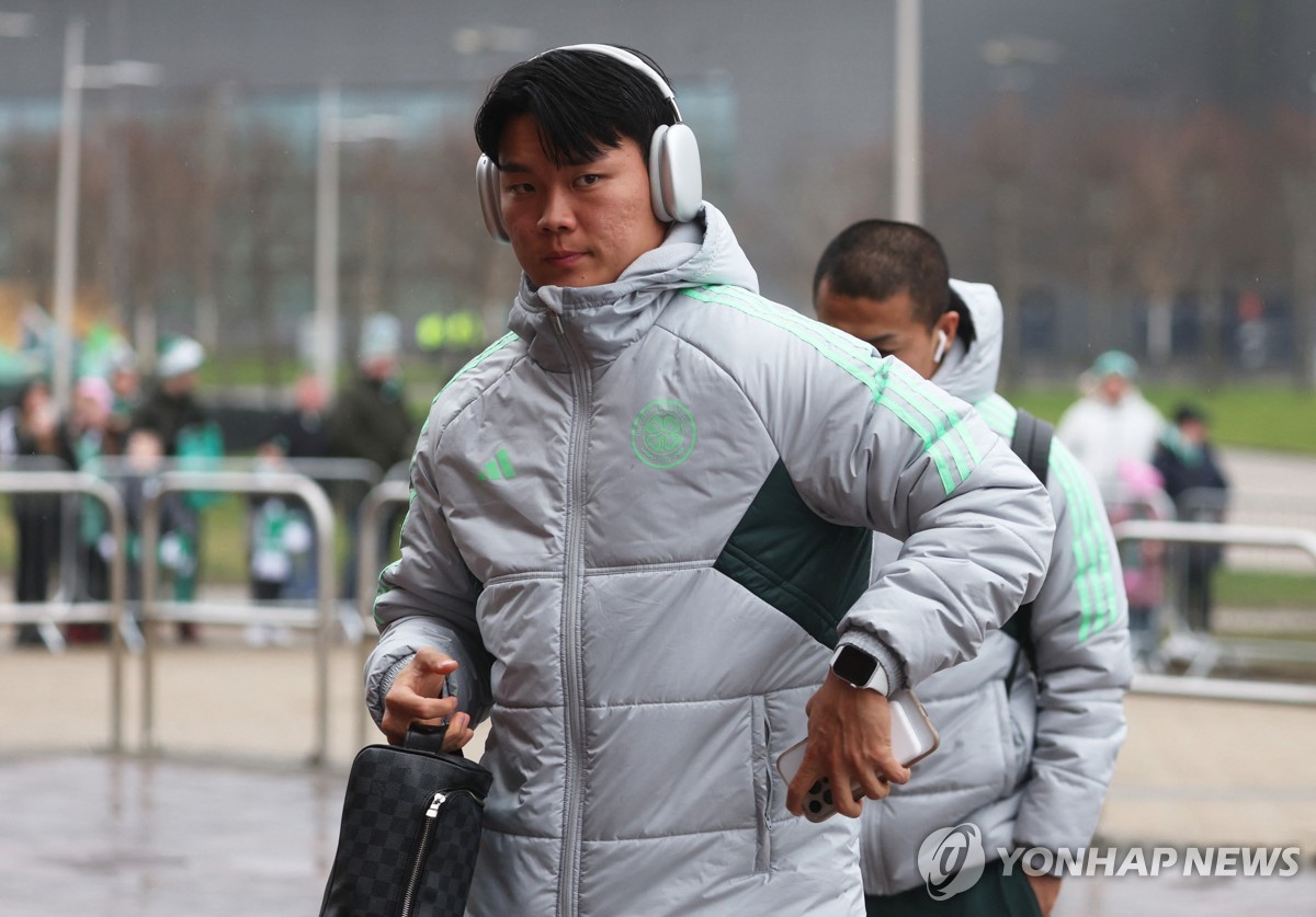 위태로운 오현규, 5경기 연속 결장…셀틱은 존스턴에 3-1 완승