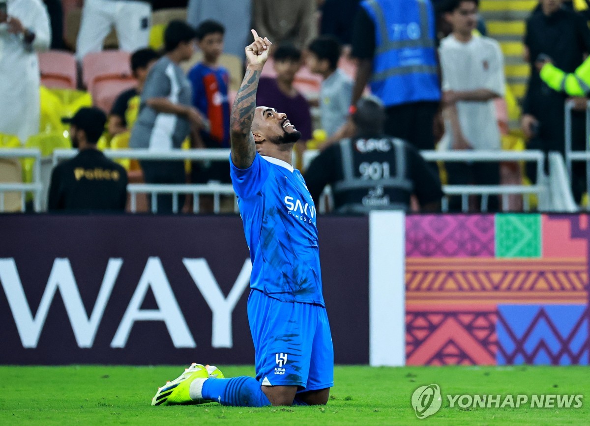 '28연승 세계신기록' 알힐랄, 알이티하드 2-0 꺾고 ACL 4강행