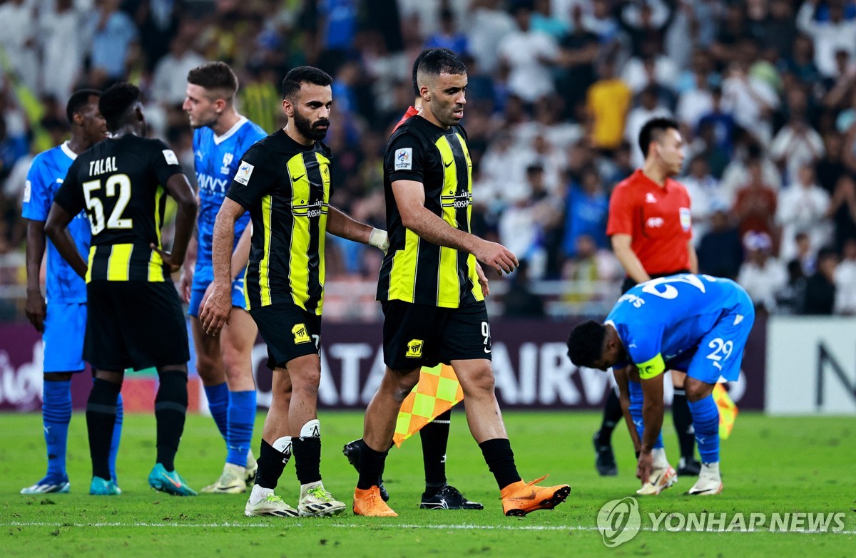 '28연승 세계신기록' 알힐랄, 알이티하드 2-0 꺾고 ACL 4강행