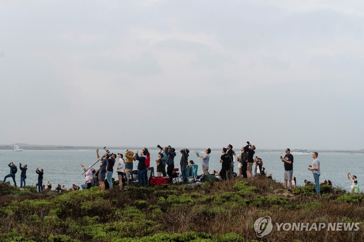 스타십 시험비행 '절반의 성공'…갈 길 먼 머스크의 화성개척 꿈