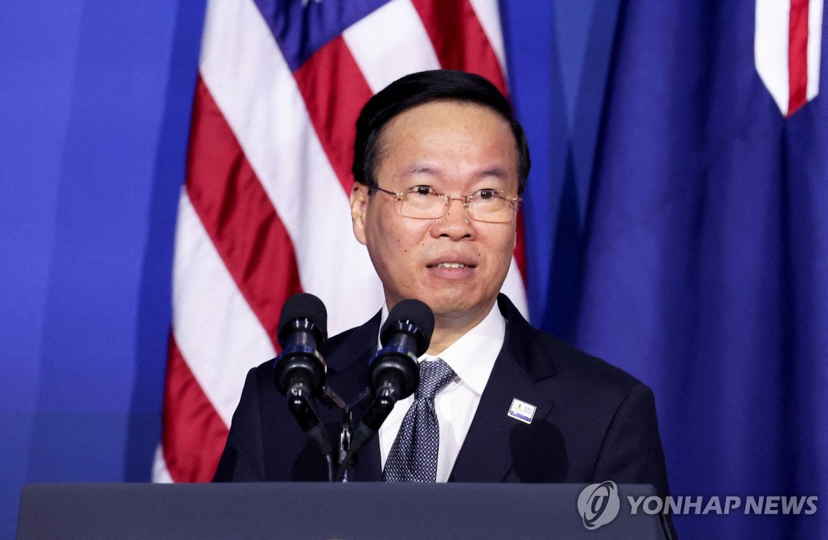 베트남 '권력서열 2위' 트엉 국가주석, 취임 1년만에 전격 사임
