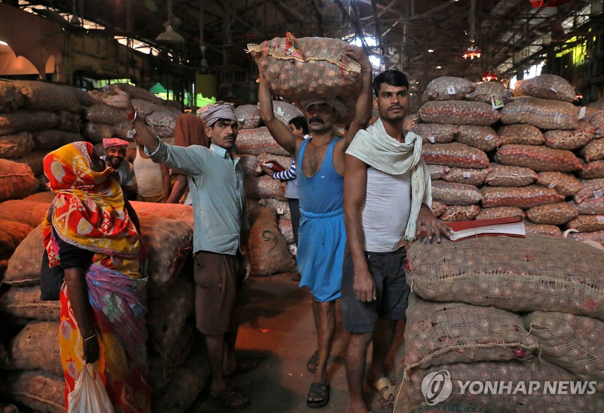 인도, 총선 앞두고 양파 수출 금지 무기한 연장