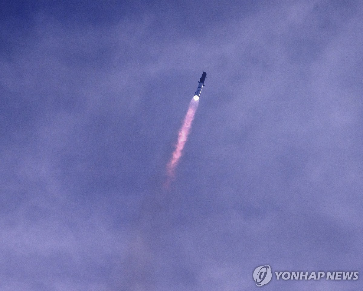 스타십 시험비행 '절반의 성공'…갈 길 먼 머스크의 화성개척 꿈