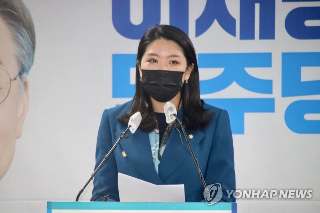 민주 "한동훈·이수정 국민 눈높이 언행하라…특권의식 찌들어"