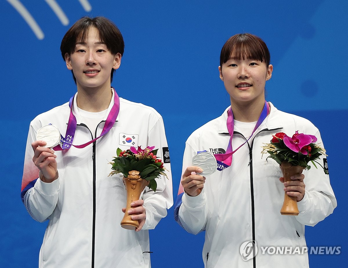 '준우승만 7번' 이소희-백하나 "고기 먹을 줄 모르나 싶었죠"