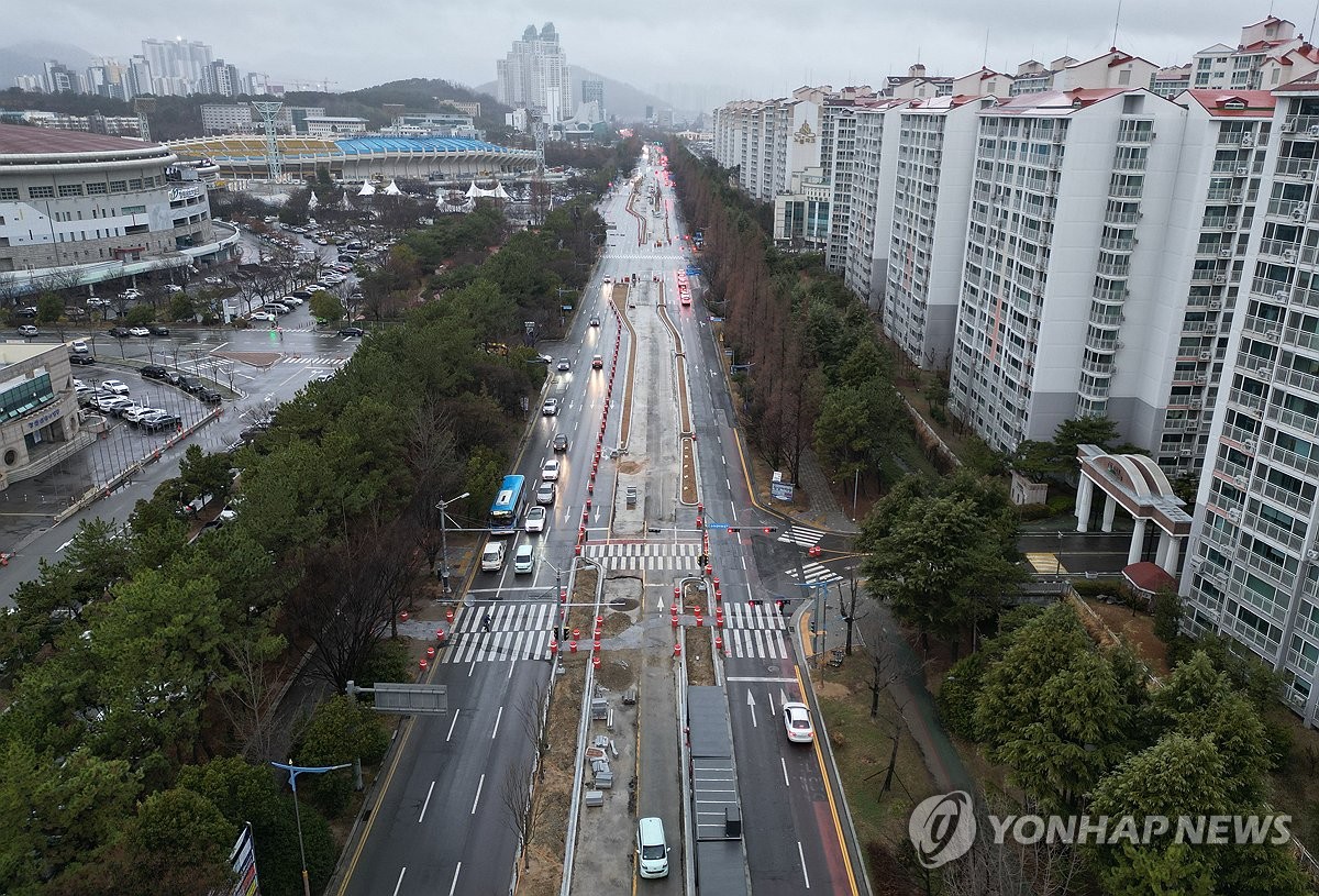 창원 원이대로 S-BRT 29일부터 전면 포장공사…현 공정률 83%