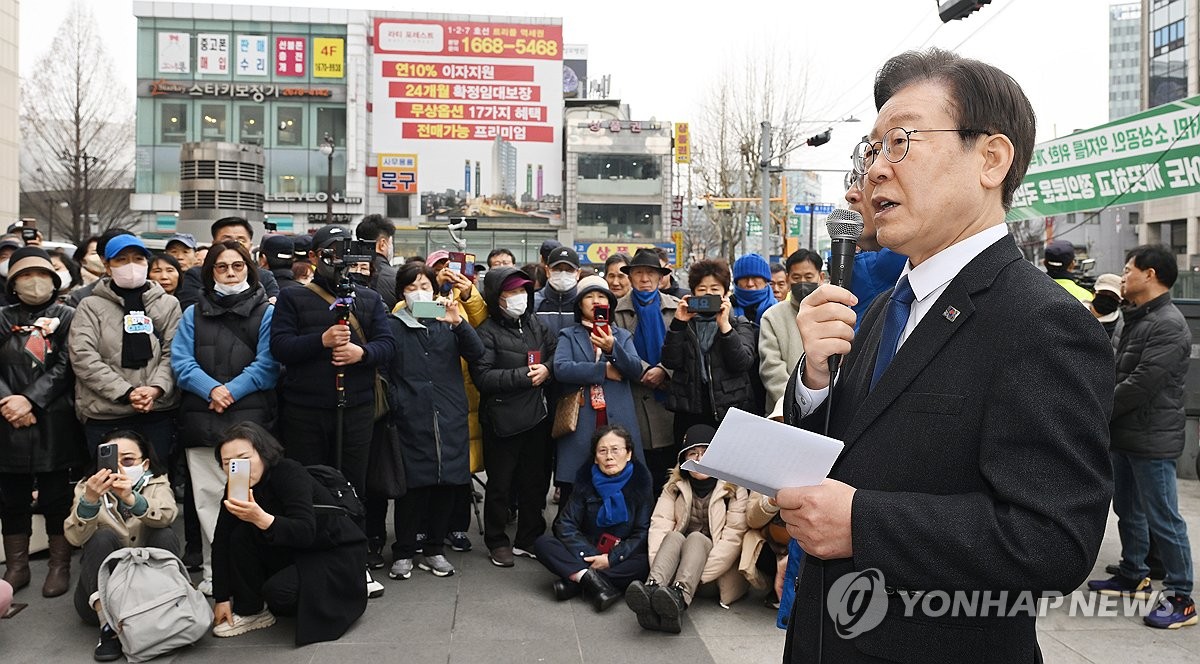 이재명 "與, 돌려막기 공천·현역불패…제 측근 공천 누가 있나"