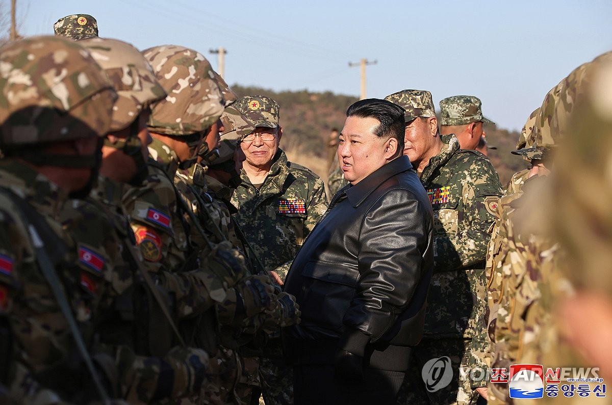 美 "김정은 핵협상 의지없어…러 협력으로 핵보유국 인정 기대"