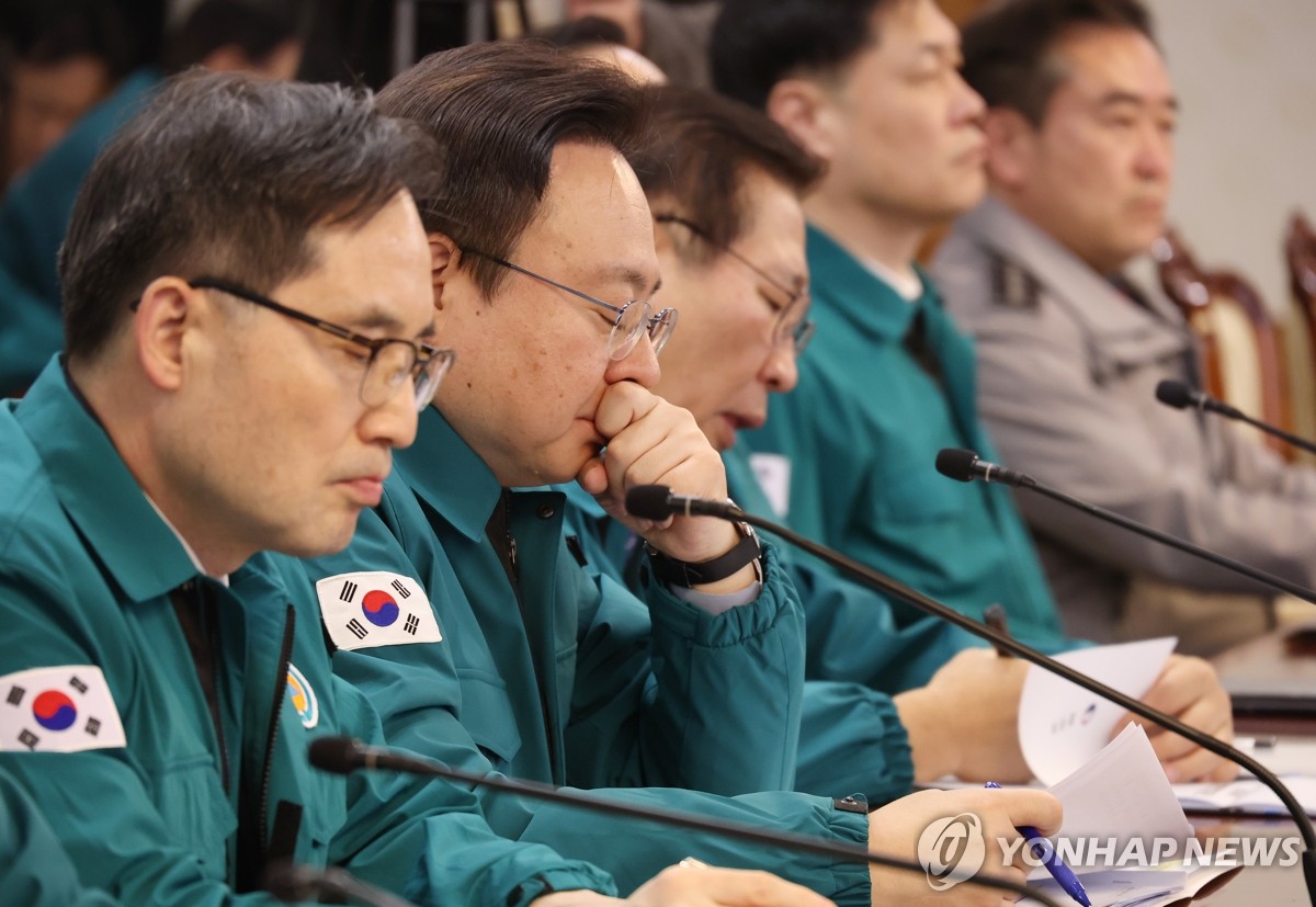 11일 20개 병원에 군의관·공보의 파견…'지역의료 공백' 우려도(종합2보)