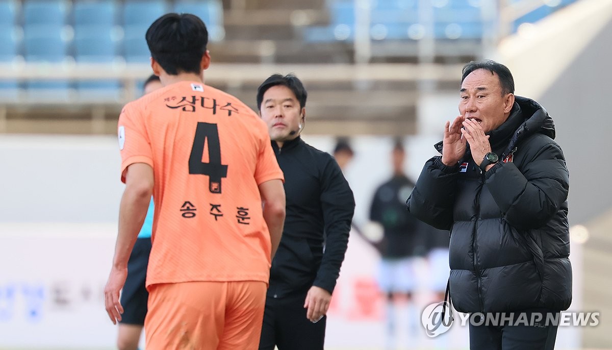 '홈 개막전 승리' 제주 김학범 감독 "오랜만에 살아있다는 느낌"