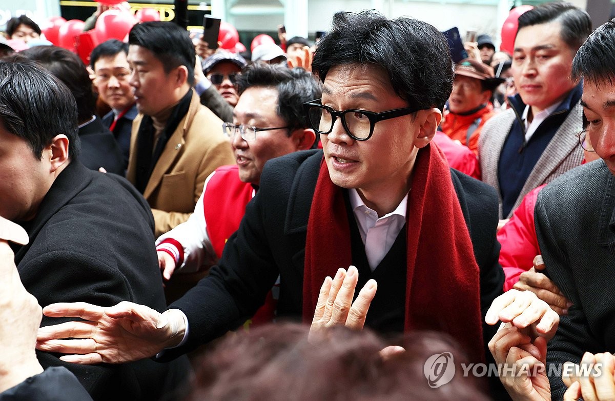 '0석' 험지 또 간 한동훈…고양서 "서울편입·경기분도 원샷에"