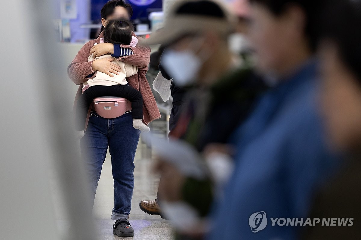 출구 못 찾는 의정 갈등…의대교수 집단행동 움직임 가시화(종합)