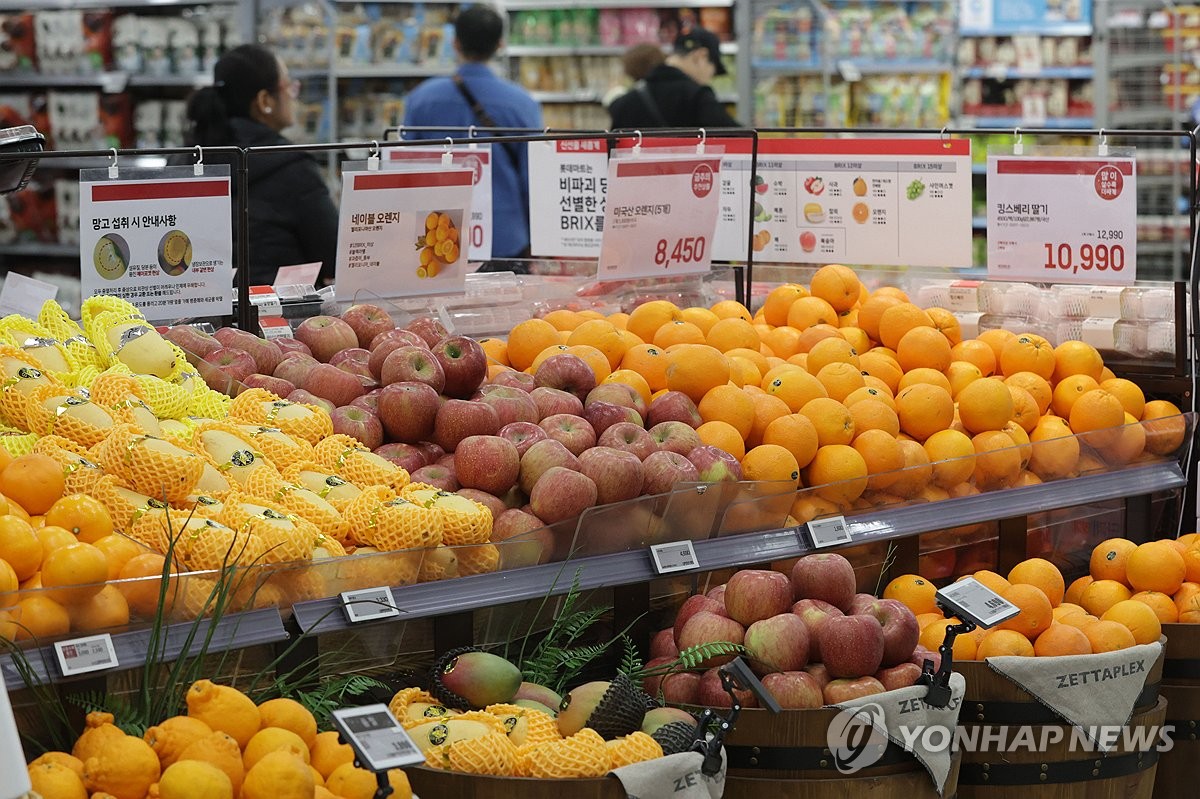 오렌지·바나나, '무관세'에도 작년보다 비싸…망고는 싸져