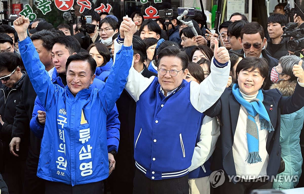 이재명, '한강 벨트' 동작·용산 돌며 정권심판론 '화력 지원'