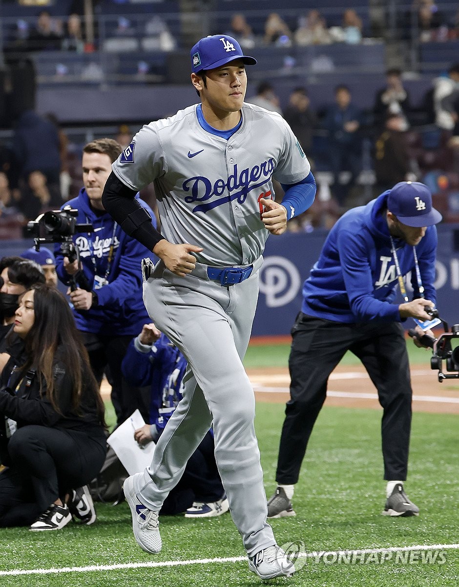 [고침] 스포츠('다저스 데뷔전 멀티히트' 오타니 "주루사,…)