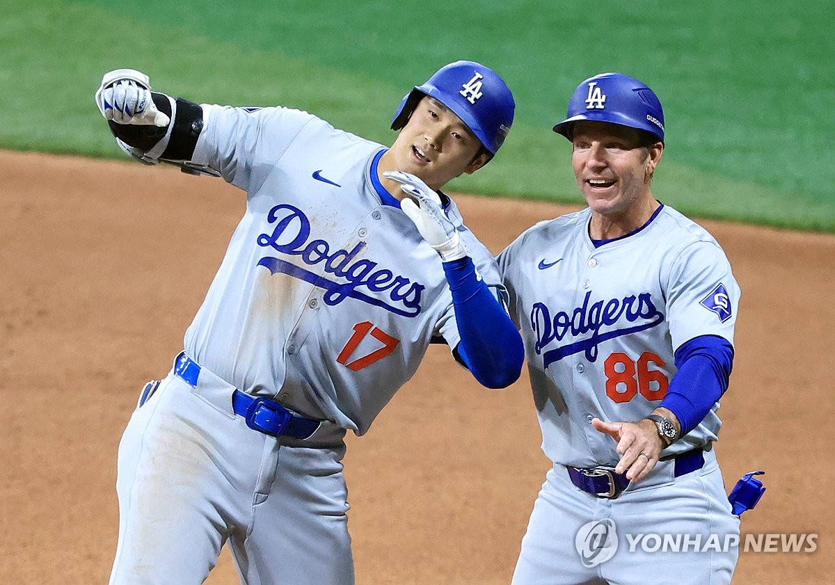 김하성 5번 유격수·오타니 2번 지명…MLB 2차전, 개막전과 동일