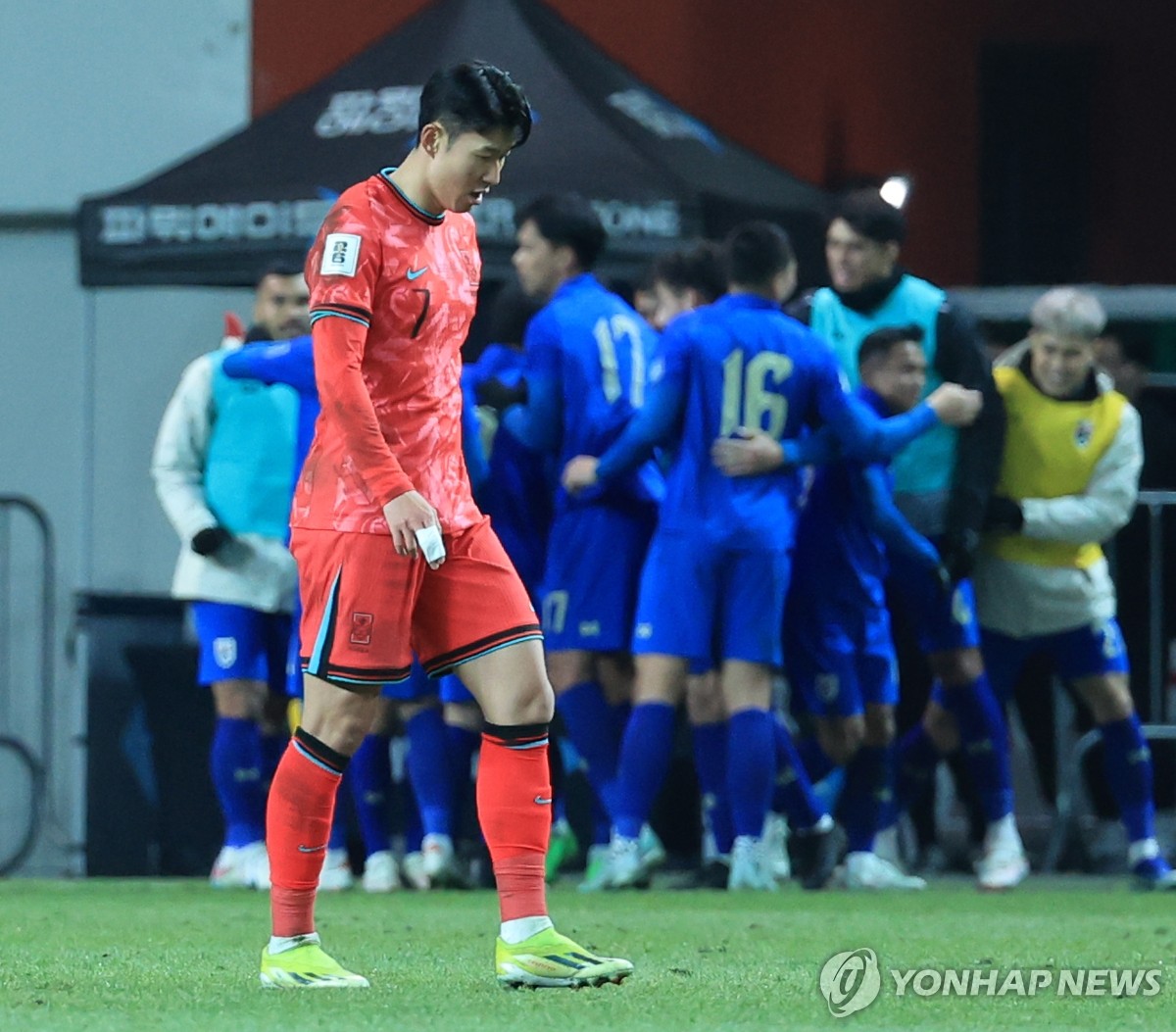 한국 축구, 손흥민 선제골에도 태국과 월드컵 예선 1-1 무승부(종합2보)