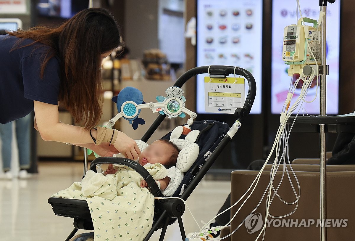 의대 교수 '무더기 사직' 현실화…전국 대부분 의대 동참