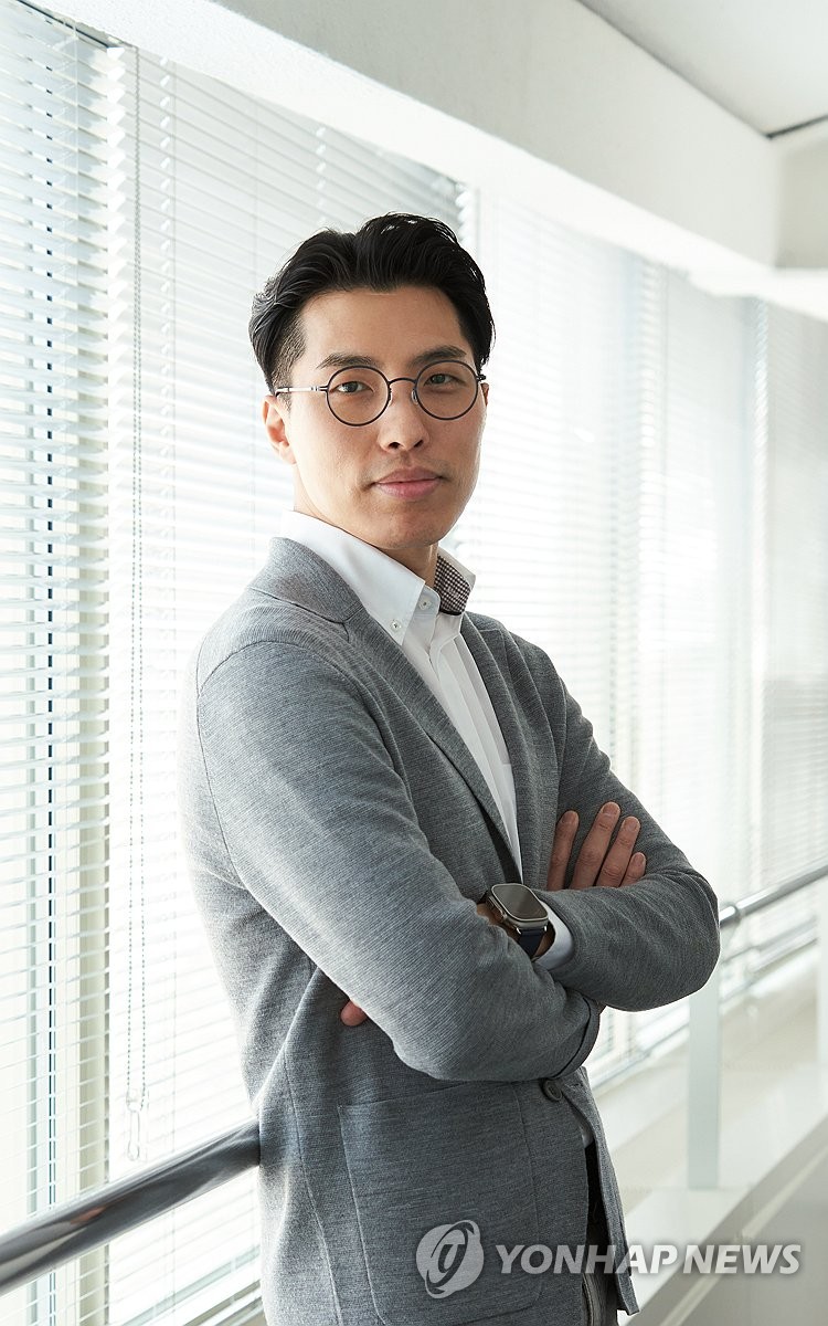 기아, 벤츠·BMW 출신 디자이너 2명 영입…"글로벌경쟁력 강화"