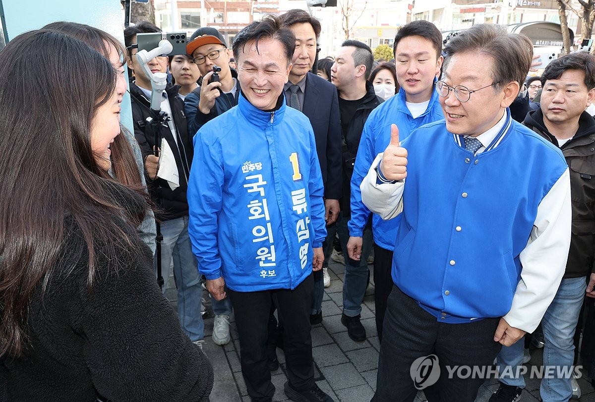 이재명 "정부가 의붓아버지·매만 때리고 사랑 없는 계모 같아"(종합)