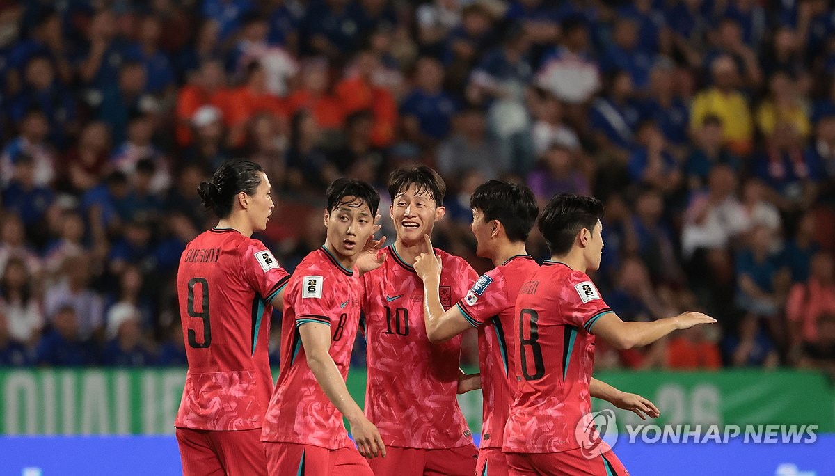 이강인 돕고 손흥민 쾅!…한국, 태국과 월드컵 예선 3-0 완승(종합)