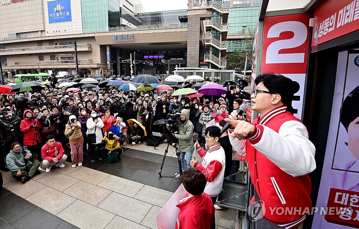 선거운동 첫날…與 "이·조 심판" 민주 "정권심판"(종합)