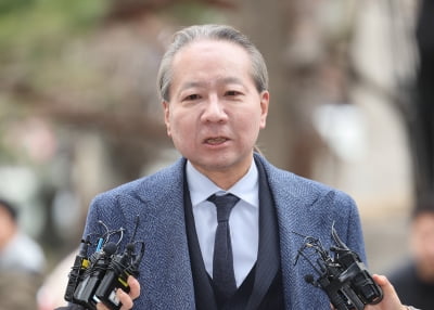 주수호 의협 비대위 홍보위원장 경찰 출석…"숨길 것 없다"