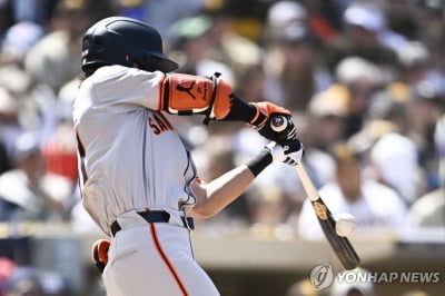 이정후, 역대 MLB 한국인 타자 데뷔전서 5번째로 안타 생산