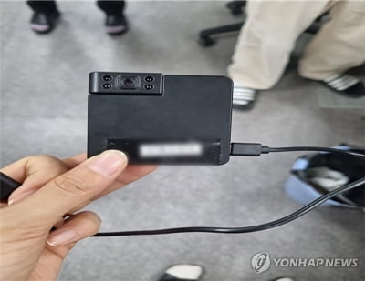 인천·경남 사전투표소에 카메라 설치한 유튜버 영장 방침
