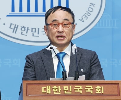 '이재명 공개 지지' 개그맨 서승만, 민주당 비례 추천받았다
