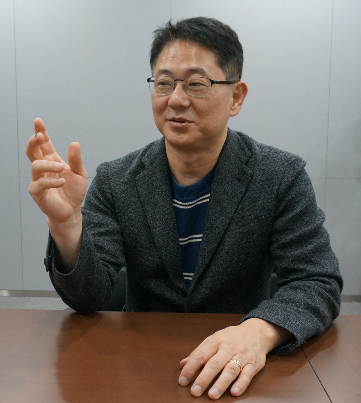 김재경 신라젠 대표가 자사의 후보물질에 대해 설명하고 있다. 이우상 기자