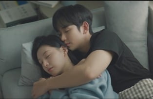 '눈물의 여왕' 최고 시청률 25%, 김수현·김지원 '눈물의 앞날' 관심 고조