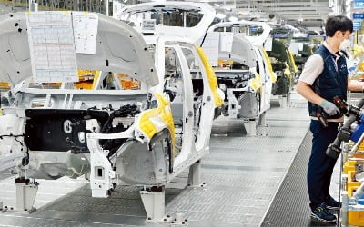 [마켓PRO] 자동차 부품 만드는 코리아에프티, 주가 올해 60% 가까이 뛴 까닭