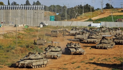 [포토] 이란, 이스라엘 보복 임박했나…美중부군사령관 급파 
