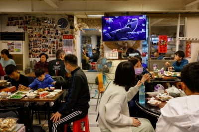 “베트남 이모, 여기 김치찌개 주세요” 외국인 고용허가제 확대