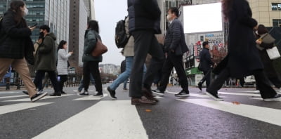 "취업하면 빚도 해결될 줄 알았는데"...학자금 못갚은 청년, 11년 만에 ‘최고’