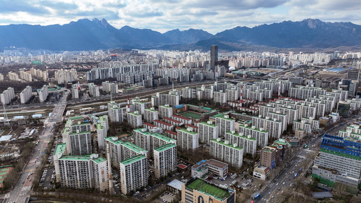 서울아파트 매매 거래량 21년 8월 이후 최대치..노원구 가장 높아
