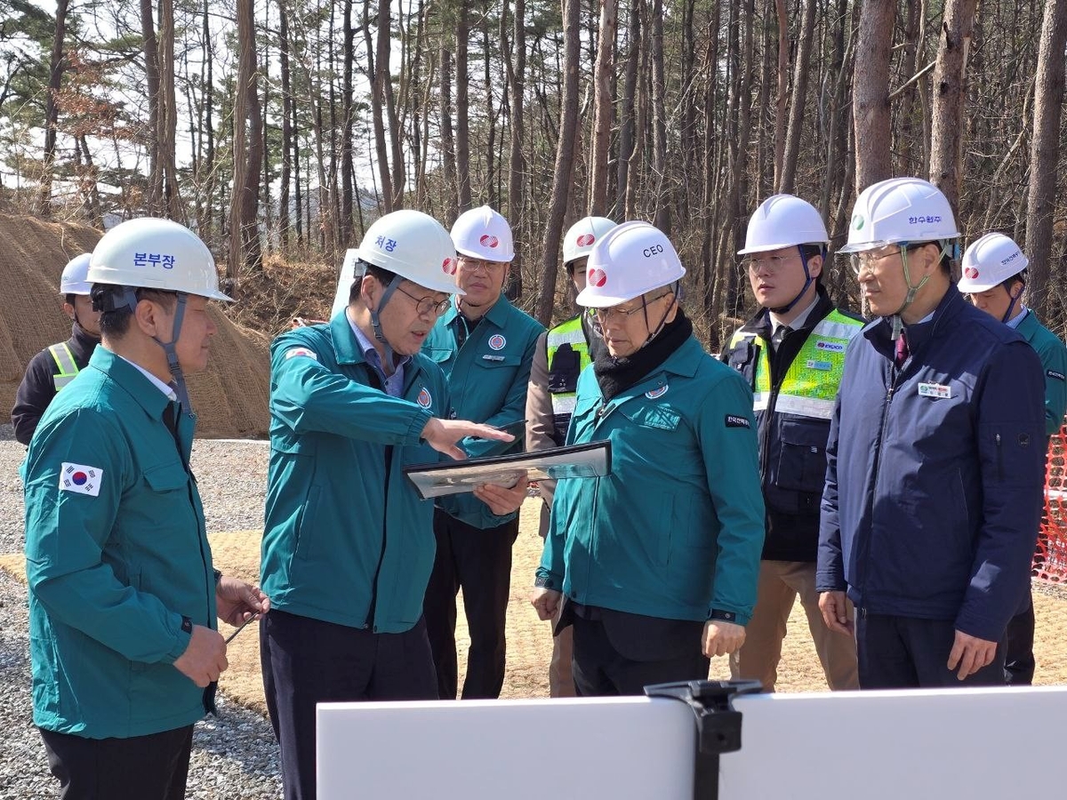 한전 사장, 동해안·수도권 HVDC 건설공사 현장 점검