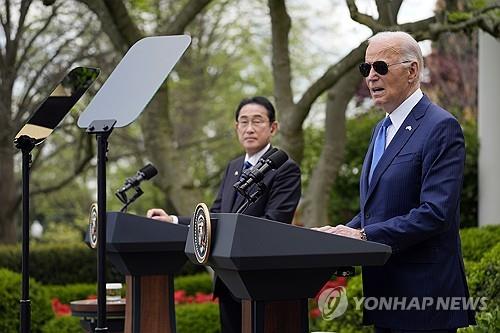 [2보] 바이든 "美日, 국방안보협력 강화…동맹 업그레이드"