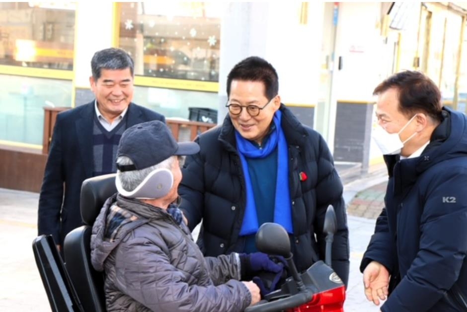 [4·10 총선] 최다득표율 박지원 '목귀월래'로 업그레이드