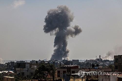 "가자 중부 난민캠프 공격 받아…언론인 여러명 부상"