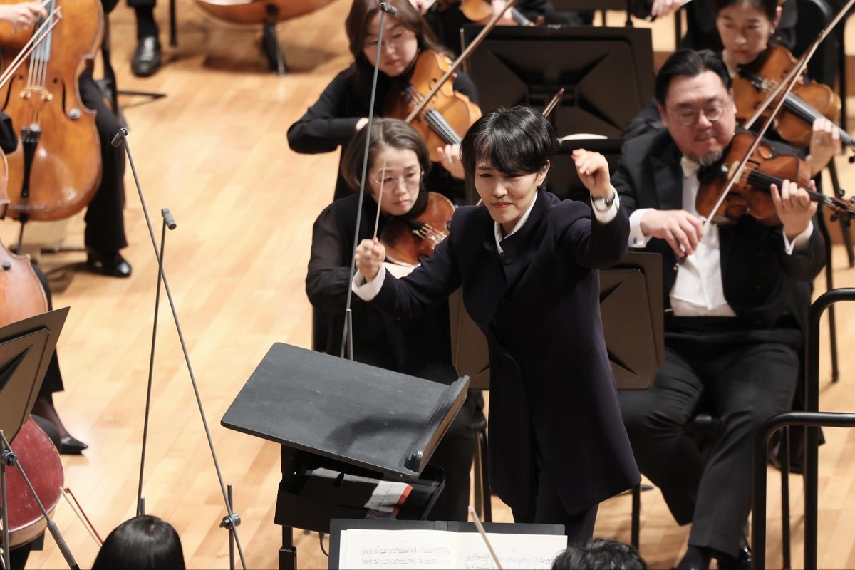 깊은 제의의 음악으로 축제를 만든 율리우스 베르거와 여자경