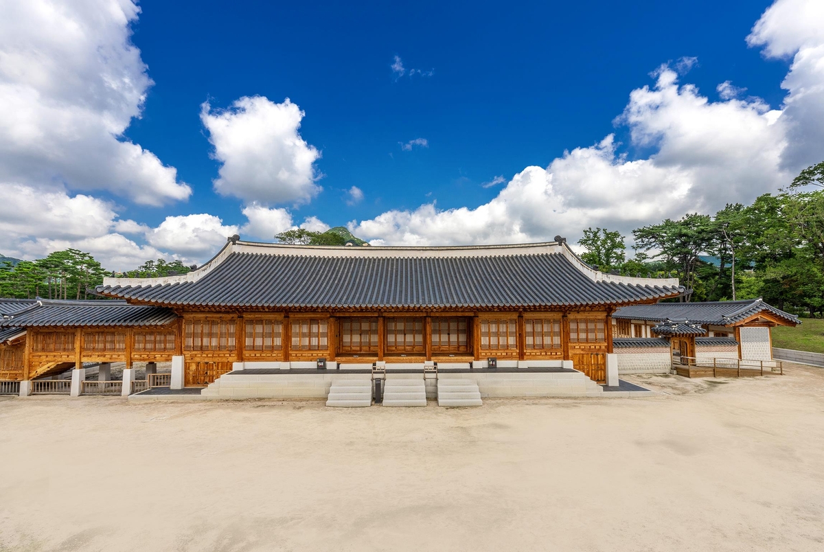 조선 왕실의 장례 문화는…경복궁 발굴 현장서 배우는 역사