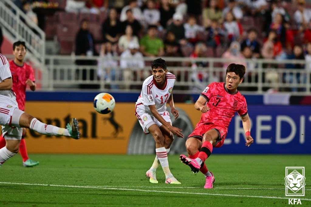 '이영준 극장골' 황선홍호, 올림픽 예선 첫판서 UAE 1-0 제압